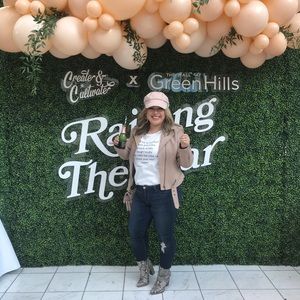 Meet your Posher, Cinthia